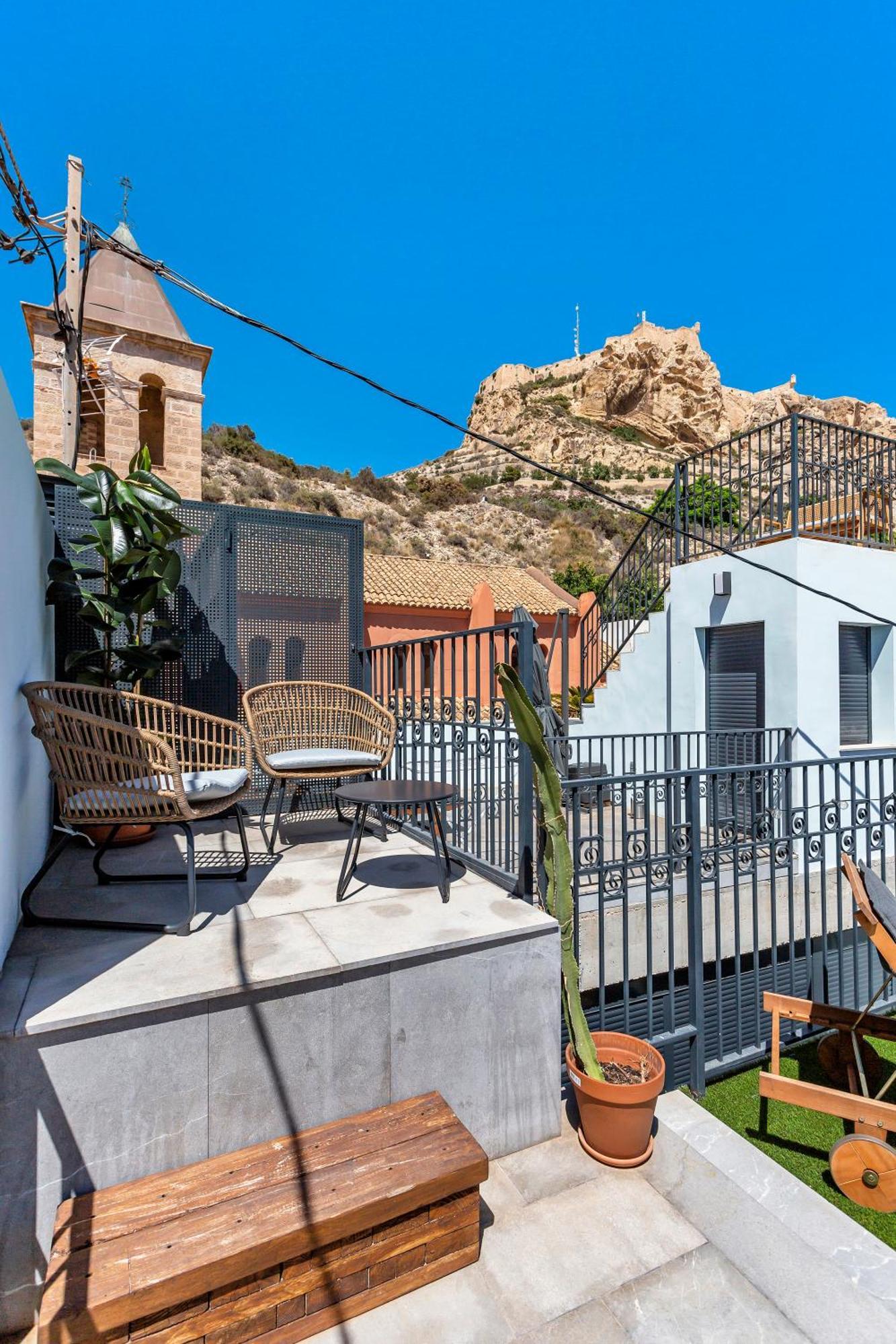 Apartaestudios Evolution Luxury Alicante Esterno foto